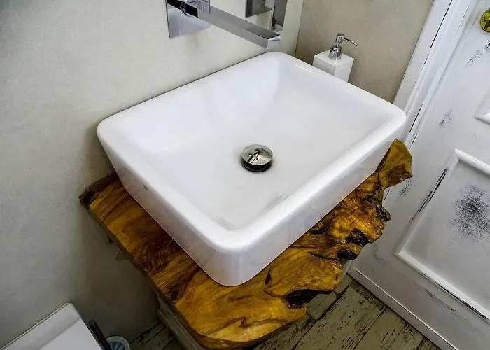 Casa Vela Чефалу