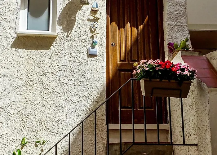 Casa Vela Дом отдыха Чефалу